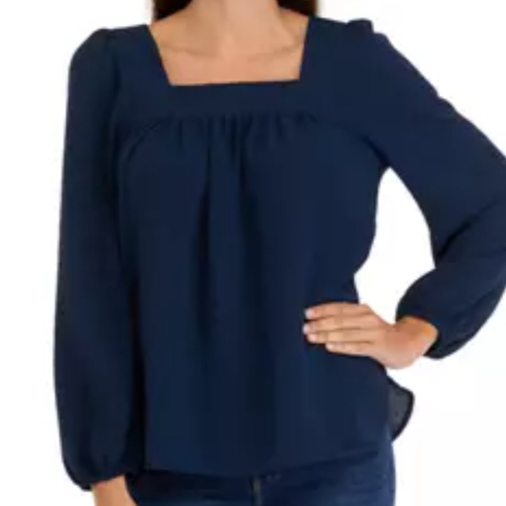 Wonderly Square Neck Pullover Top